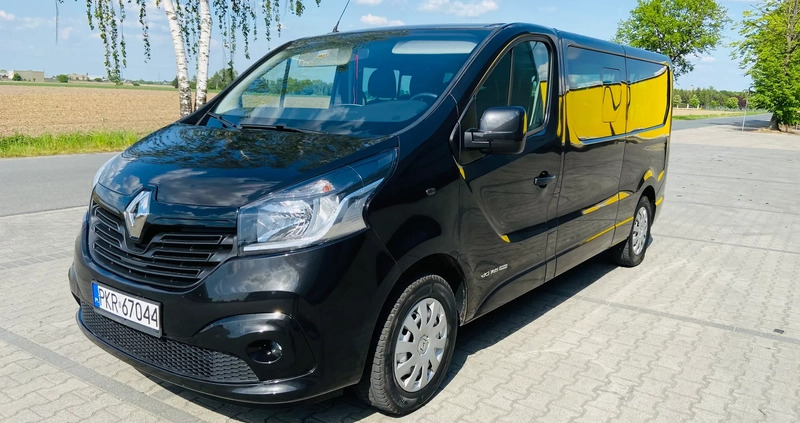 Renault Trafic cena 82900 przebieg: 90016, rok produkcji 2017 z Jarocin małe 277